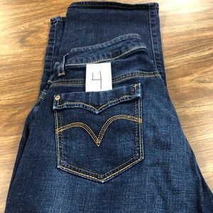 Levi’s 529 curvy straight 14 medium